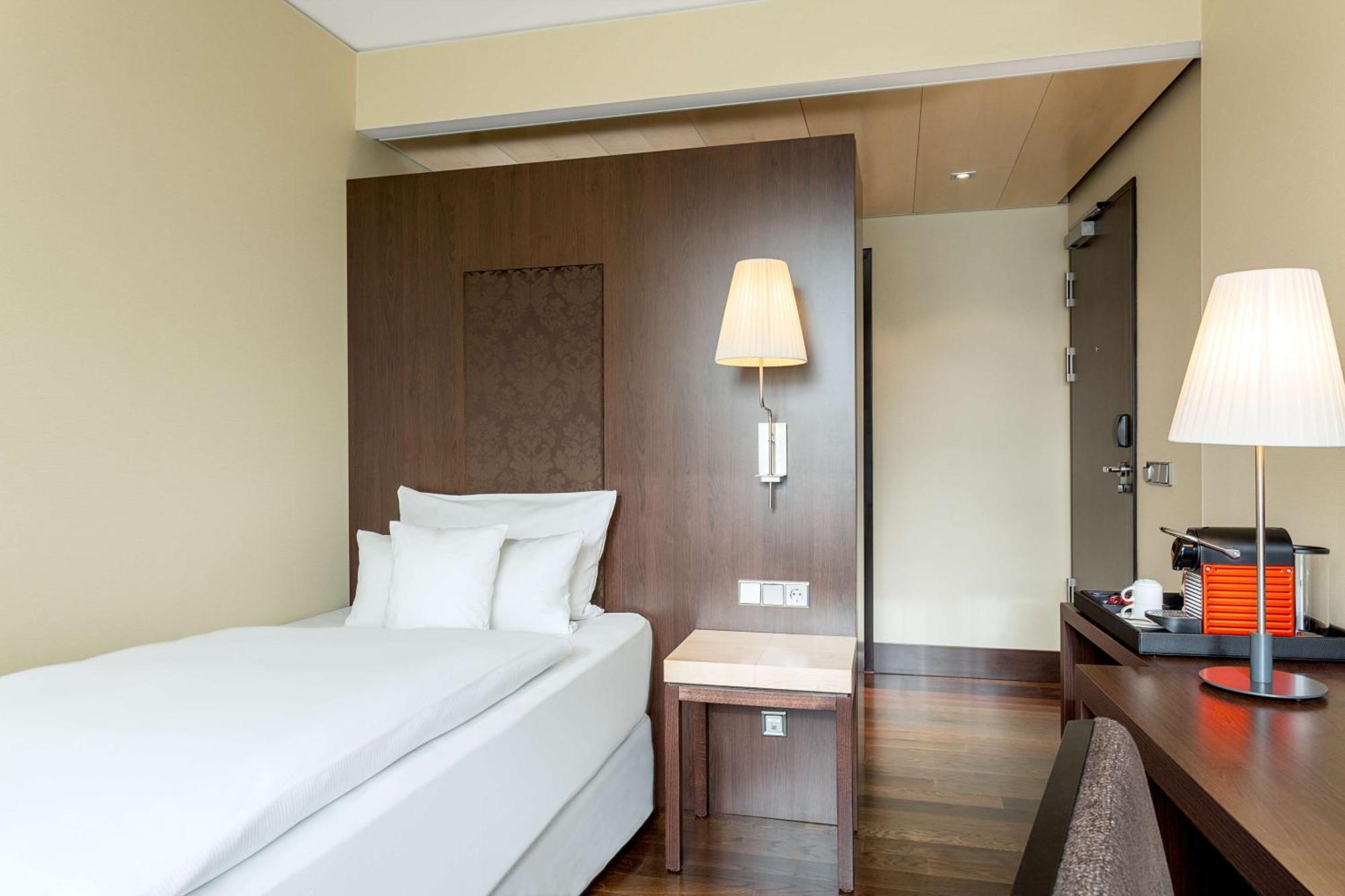 Nh Collection Altmarkt Hotel