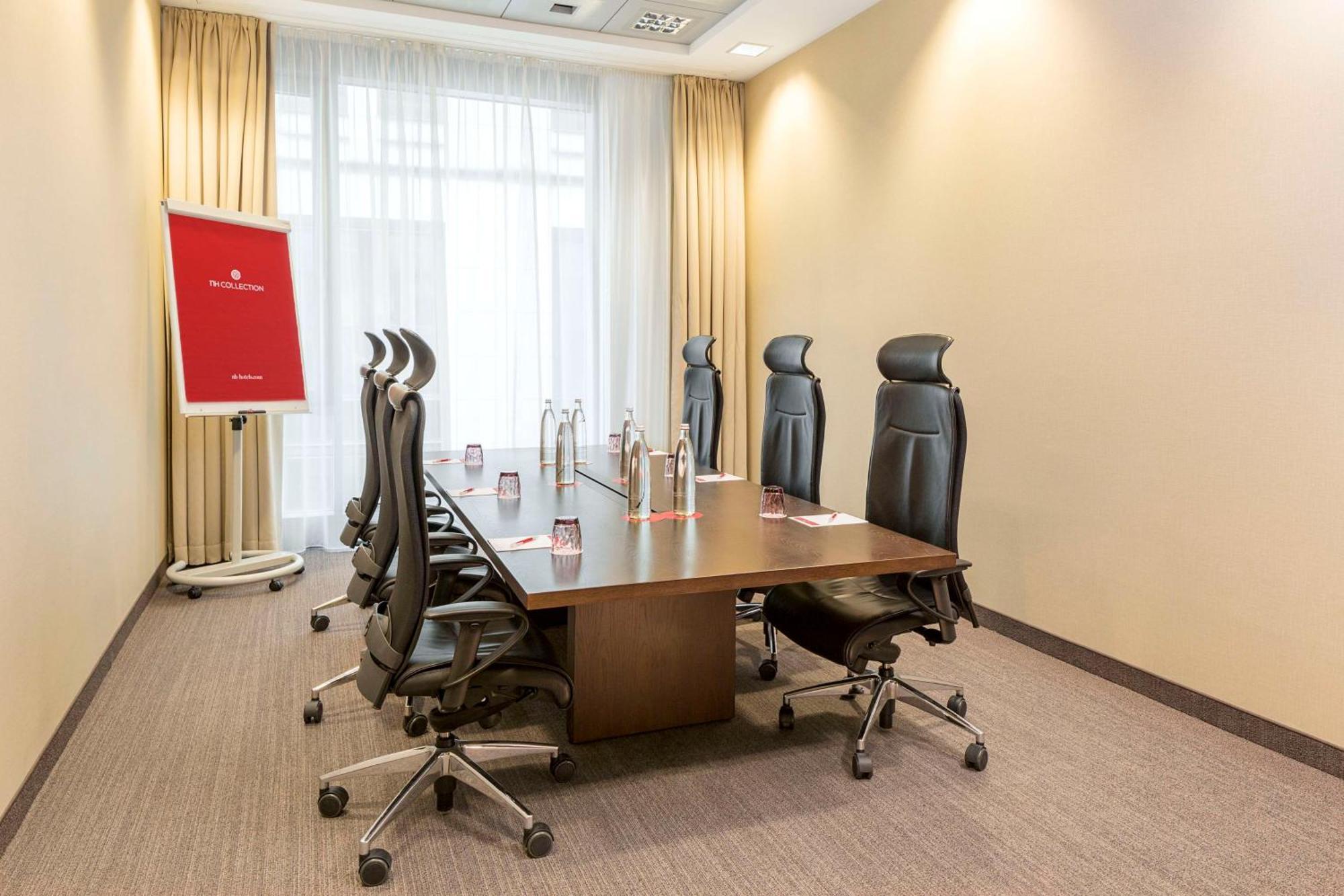 Nh Collection Altmarkt Hotel 4*