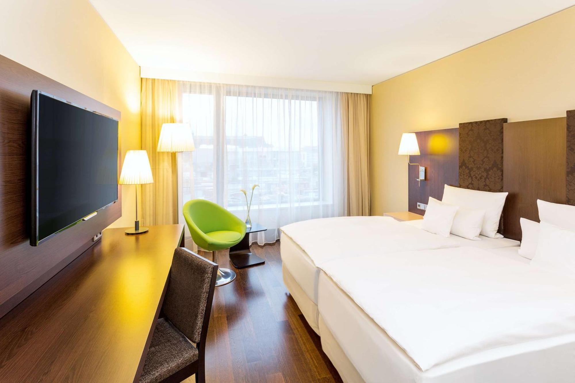 Nh Collection Altmarkt Hotel 4*